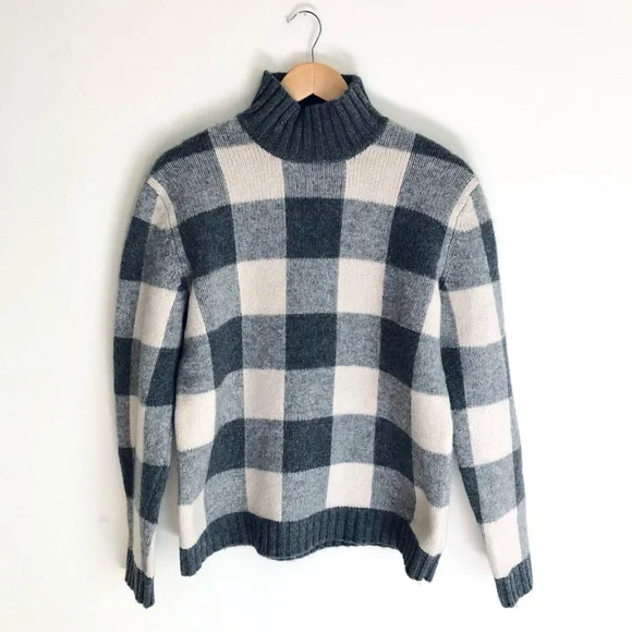 100% lambswool gray gingham sweater - Picture 5 of 14